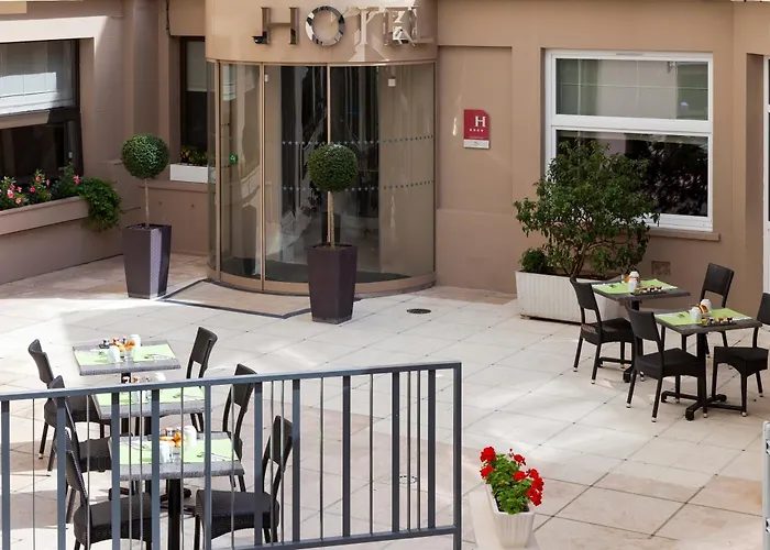 Timhotel Opéra Blanche Fontaine Parigi